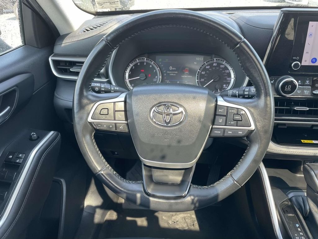 2023 Toyota Highlander XLE - Photo 25