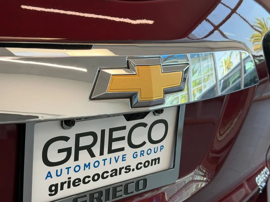 Used 2017 SIREN RED TINTCOAT Chevrolet LT image 15