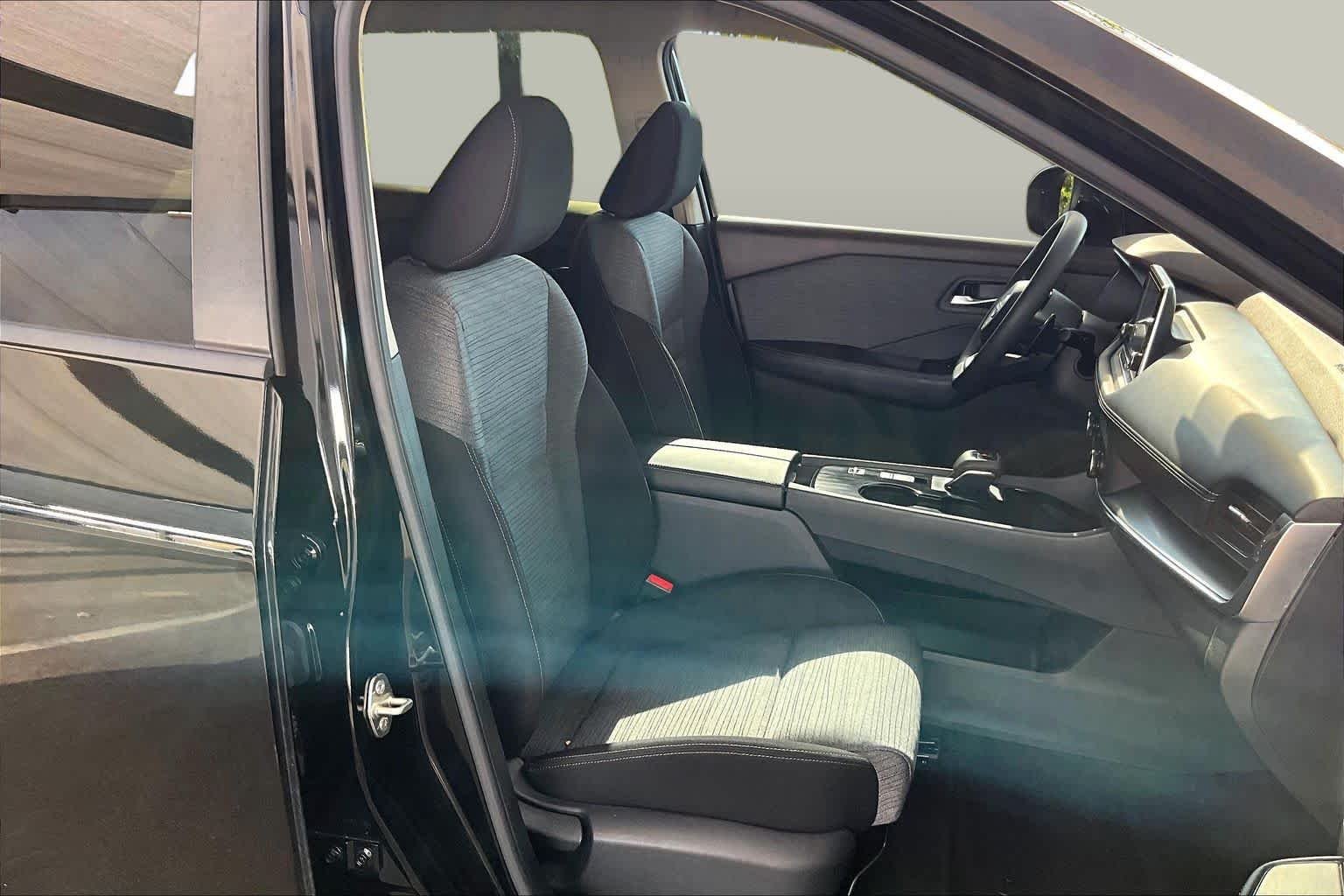 Certified Used 2023 Super Black Nissan SV image 9