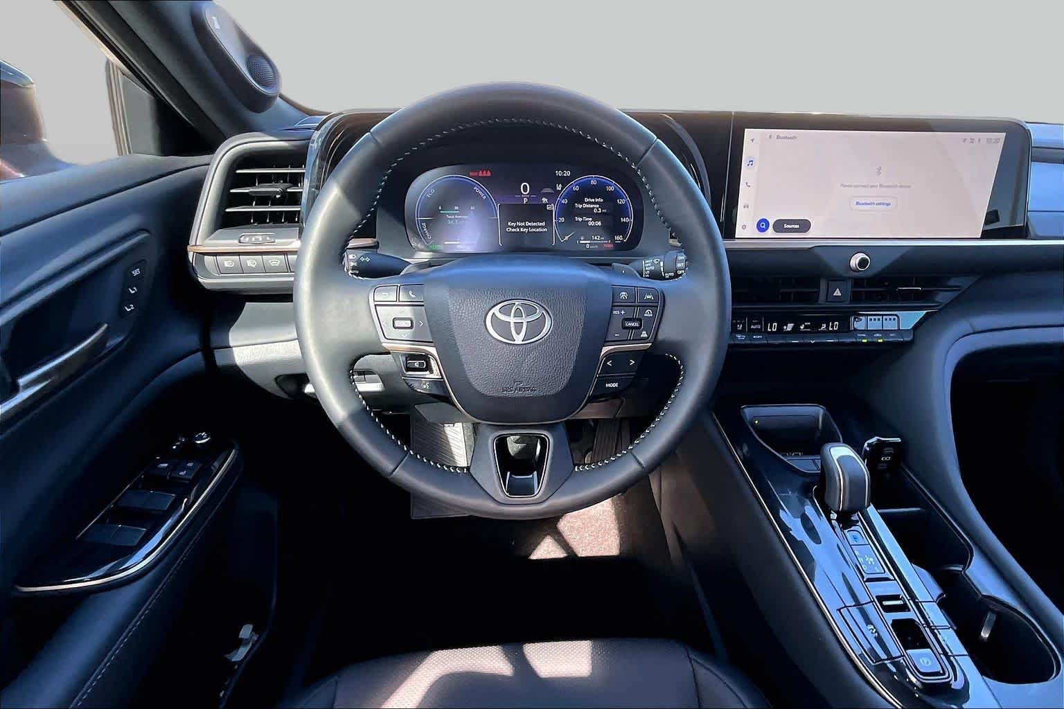 Used 2025 Finish Line Red Toyota Limited image 5
