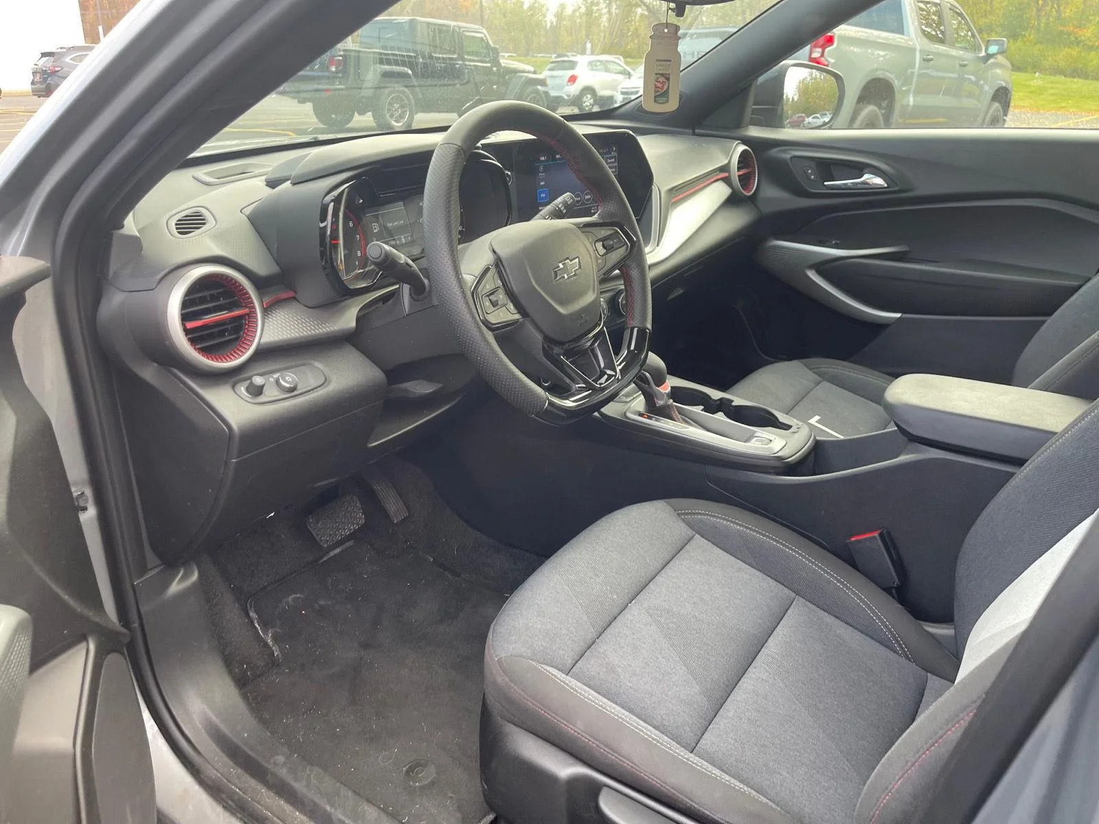 Used 2024 Gy Chevrolet  image 13