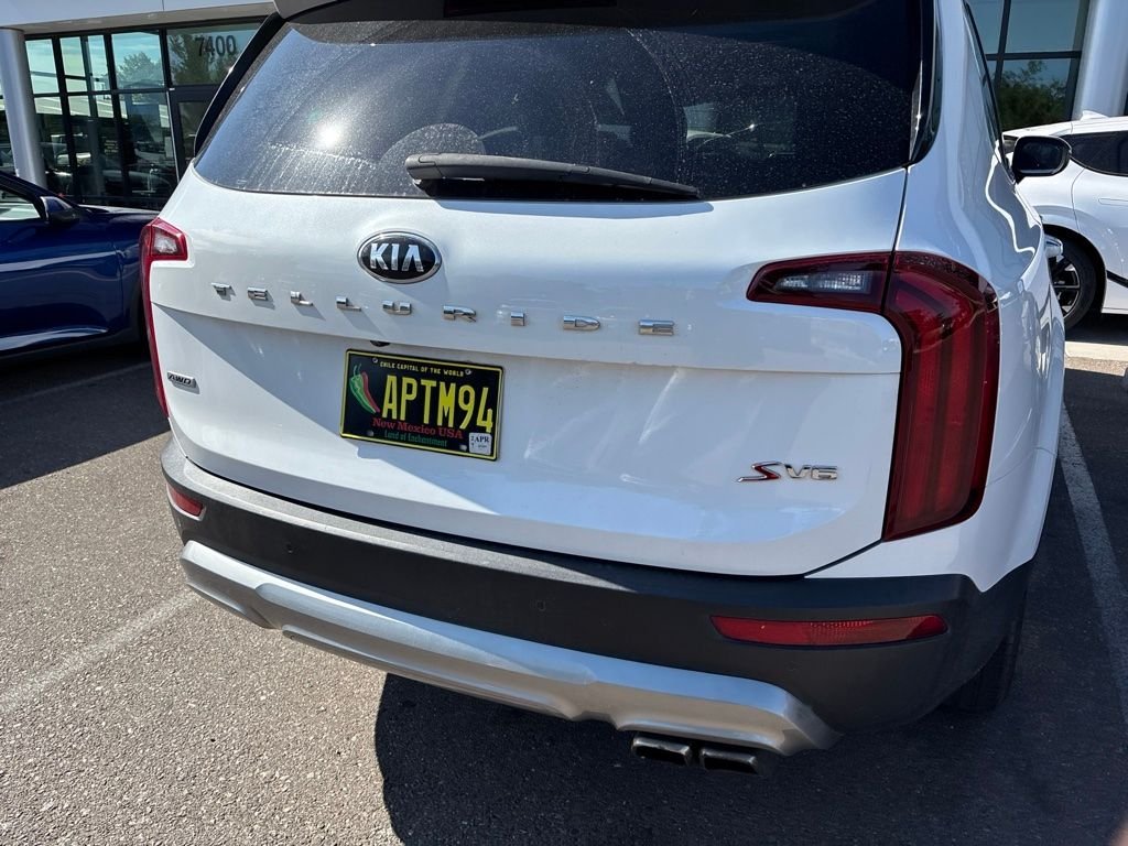 Used 2020 White Kia S image 11