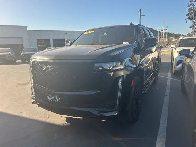 2023 Cadillac Escalade Sport