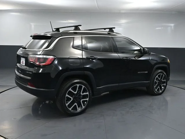 Used 2017 Black Jeep Limited image 4
