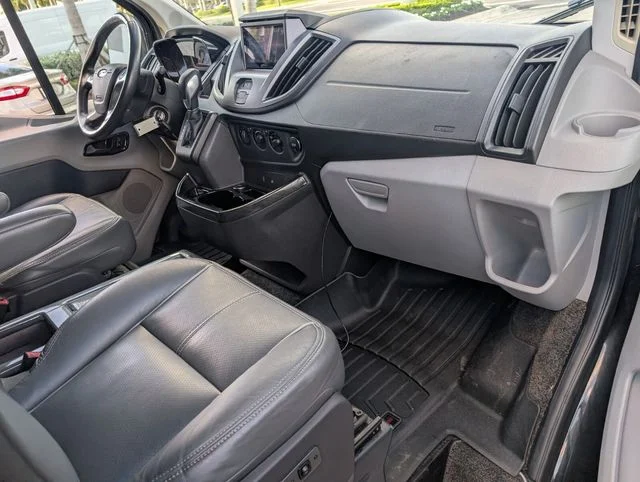2015 Ford Transit Base - Photo 17