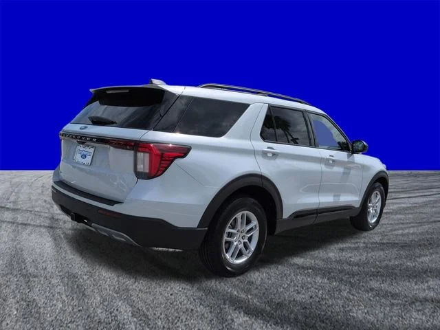New 2026 White Ford Active image 4