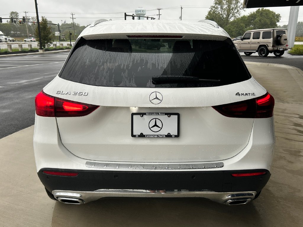 New 2026 Polar White Mercedes-Benz GLA 250 image 6