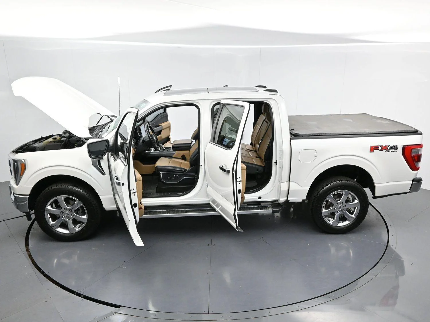 Used 2022 Star White Metallic Tri-Coat Ford LARIAT image 45