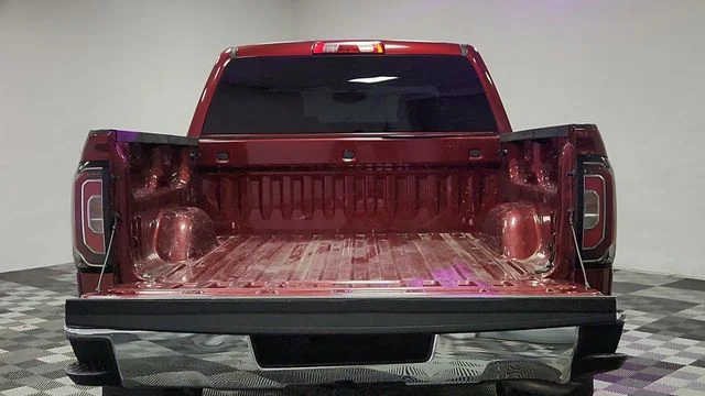 2017 GMC Sierra 1500 SLT - Photo 17