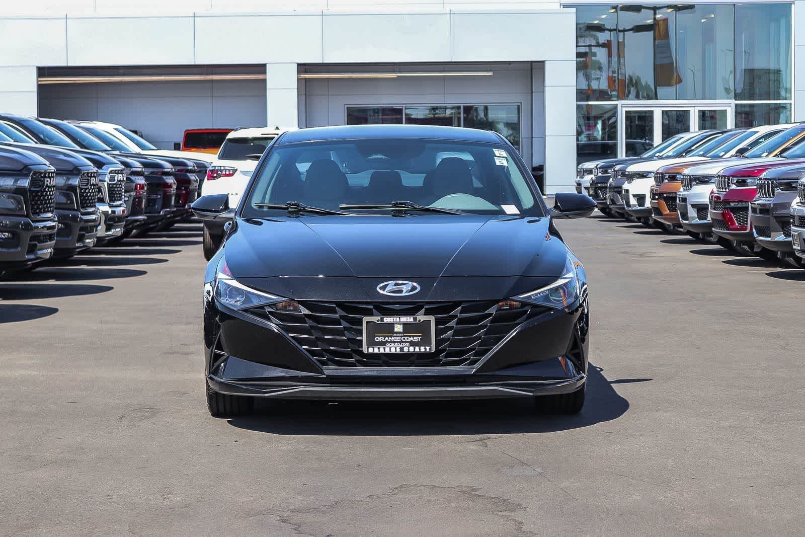 Used 2022 Hyundai Elantra SEL with VIN 5NPLM4AG5NH084928 for sale in Costa Mesa, CA