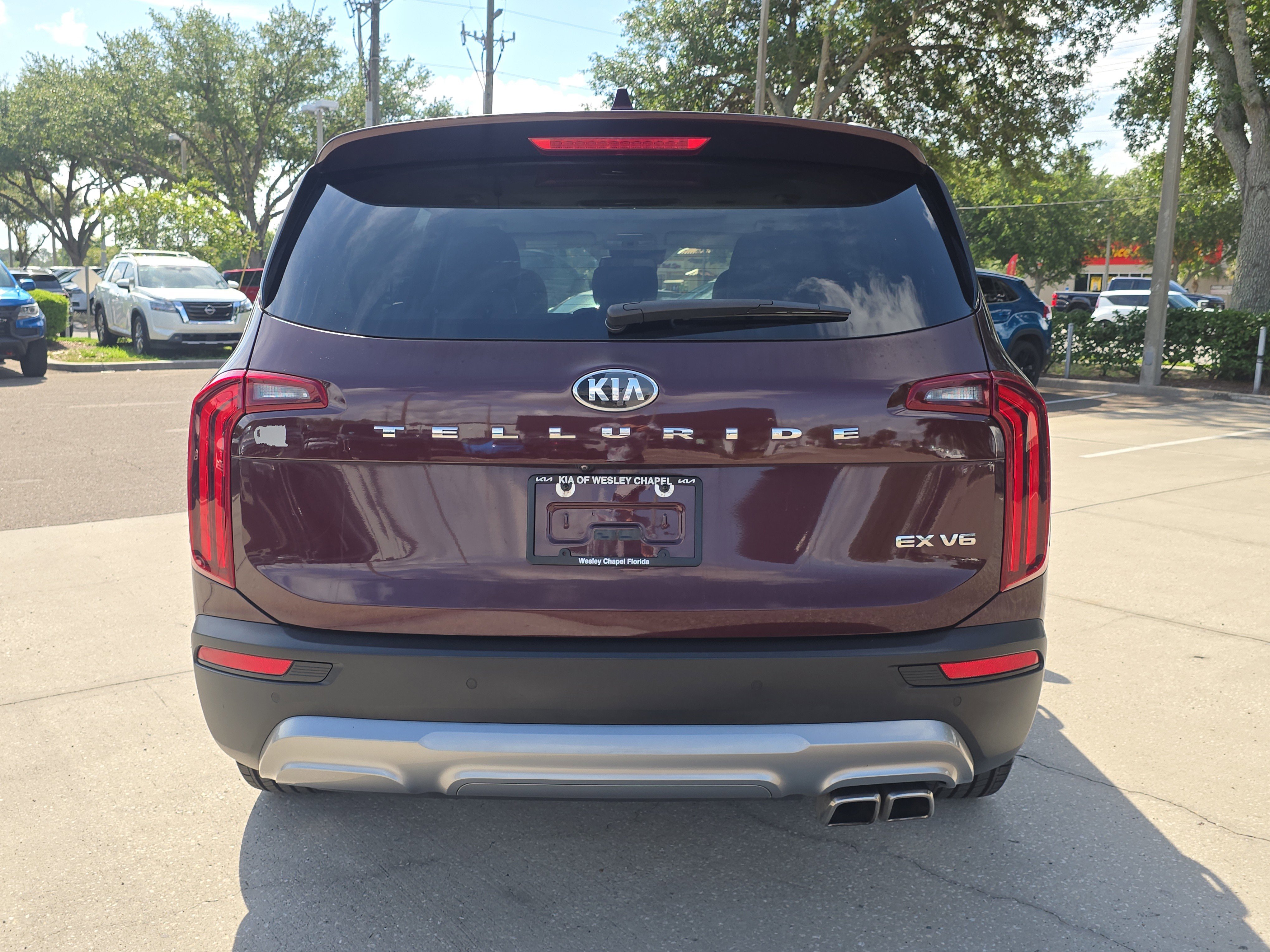 Used 2020 Sangria Kia EX image 7