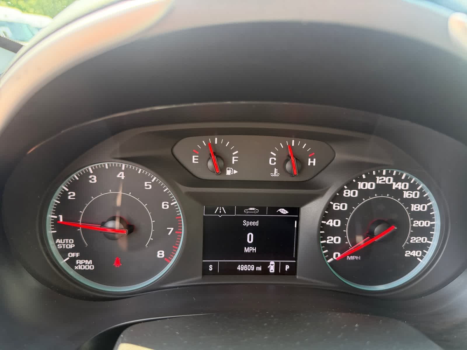 Used 2024 Sterling Gray Metallic Chevrolet LT image 17