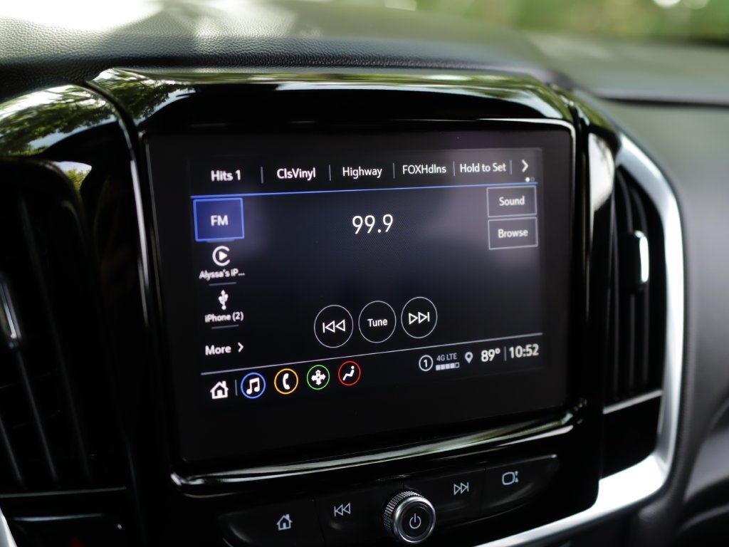 Used 2023 Mosaic Black Metallic Chevrolet LT Cloth image 12