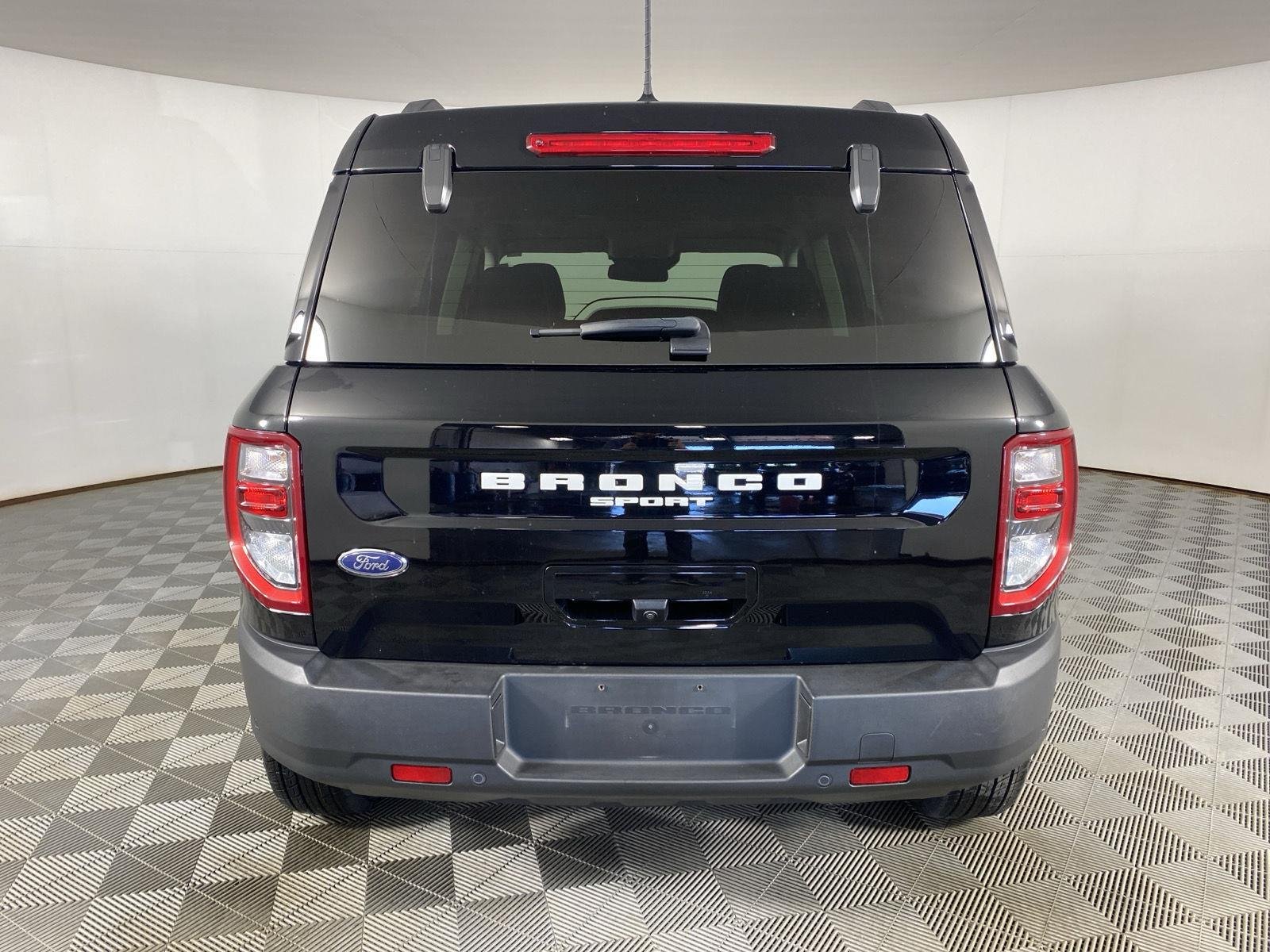 Used 2023 Shadow Black Ford Outer Banks image 16