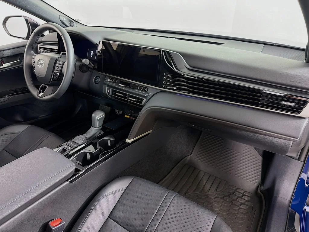 Used 2025 Reservoir Blue Toyota XSE image 29