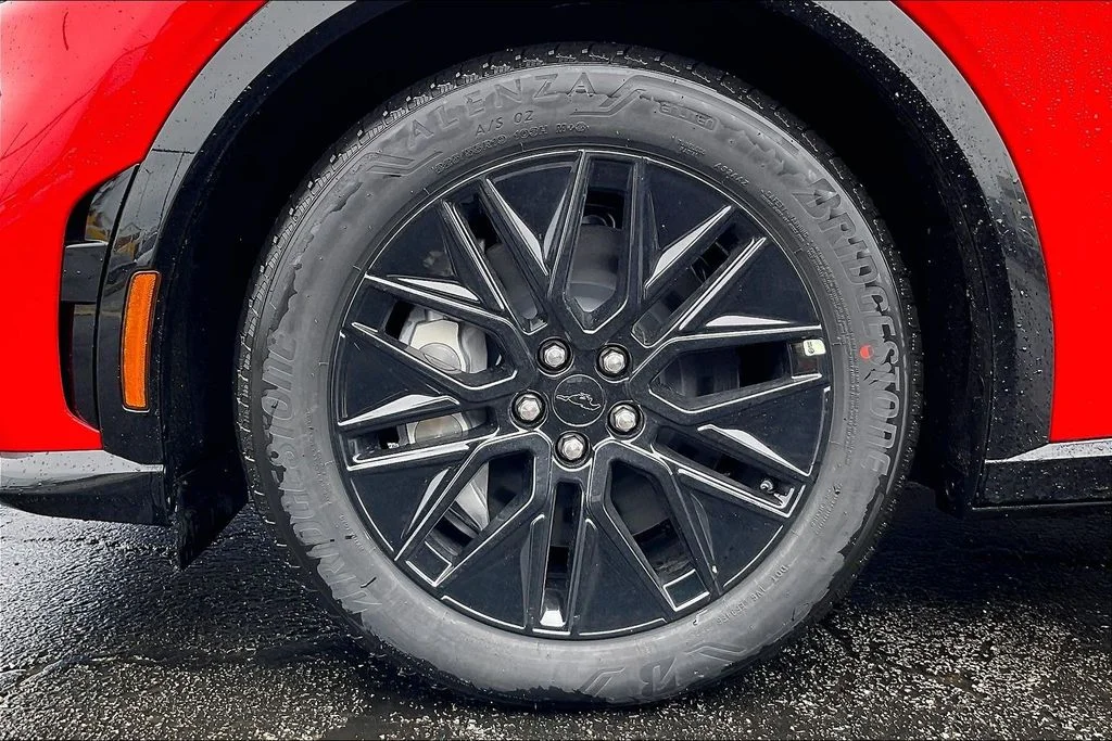 New 2026 Race Red Ford Premium image 4