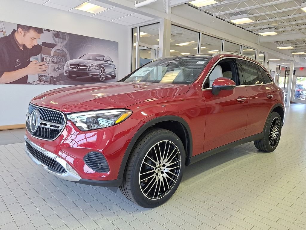 New 2026 Red Mercedes-Benz GLC 300 image 2