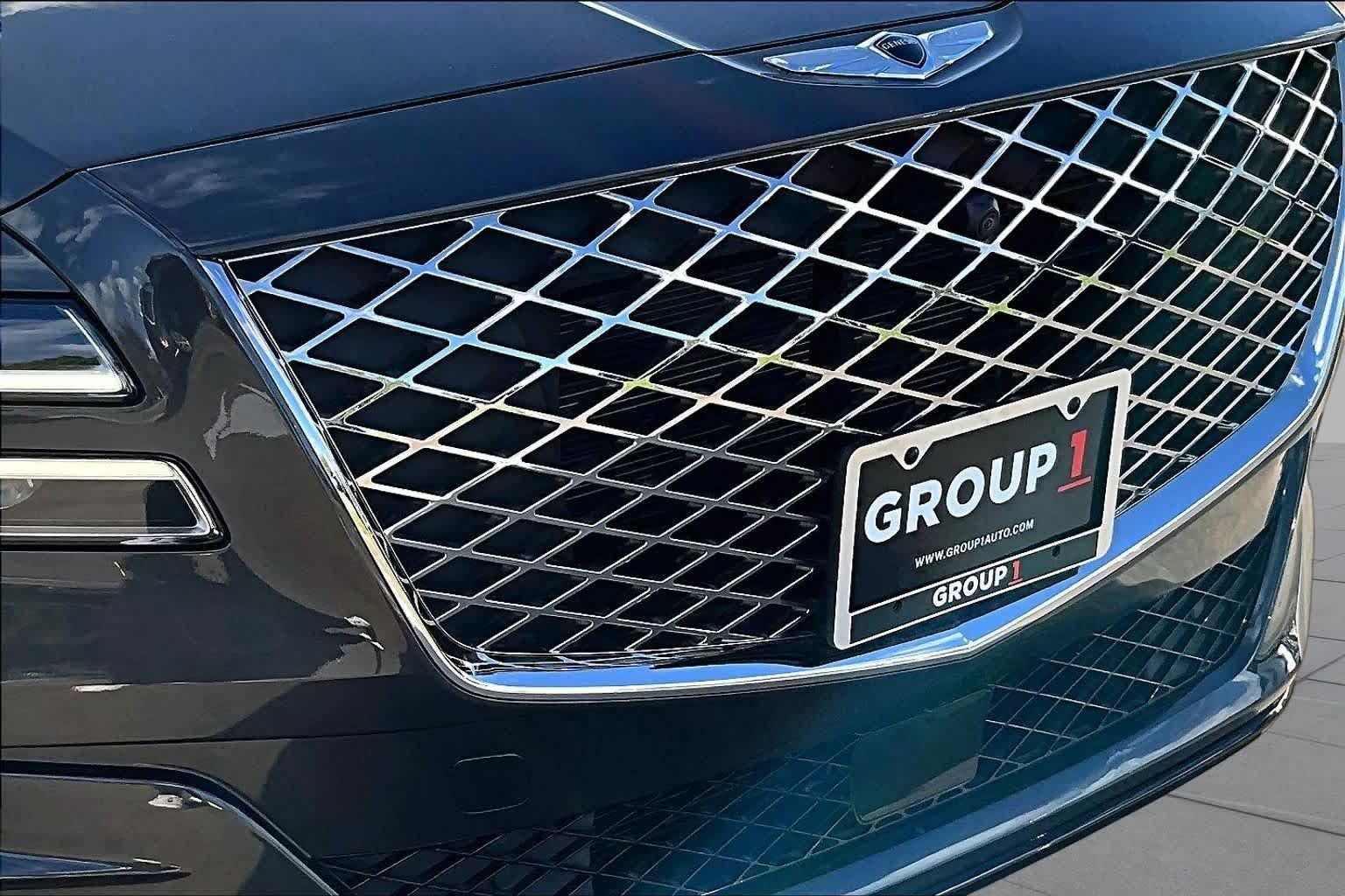 Used 2024 Makalu Gray Genesis  image 29