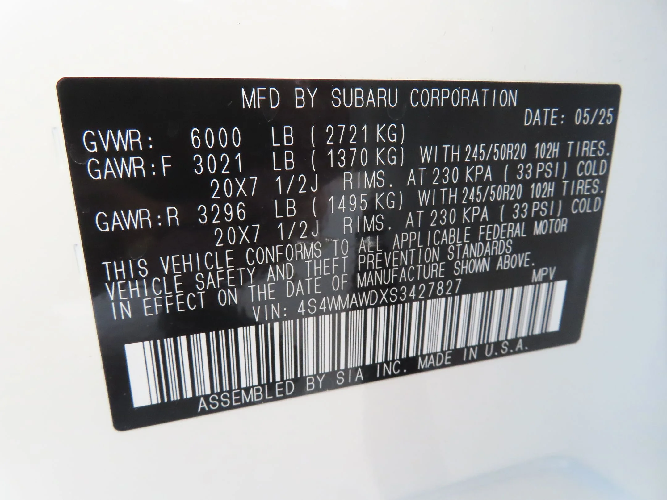 Certified Used 2025 White Subaru Onyx Edition Touring image 30