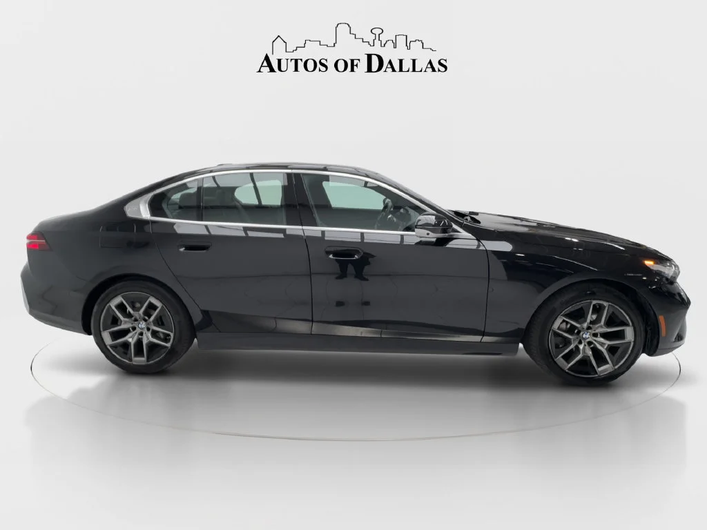 Used 2026 Black BMW 530i xDrive image 7