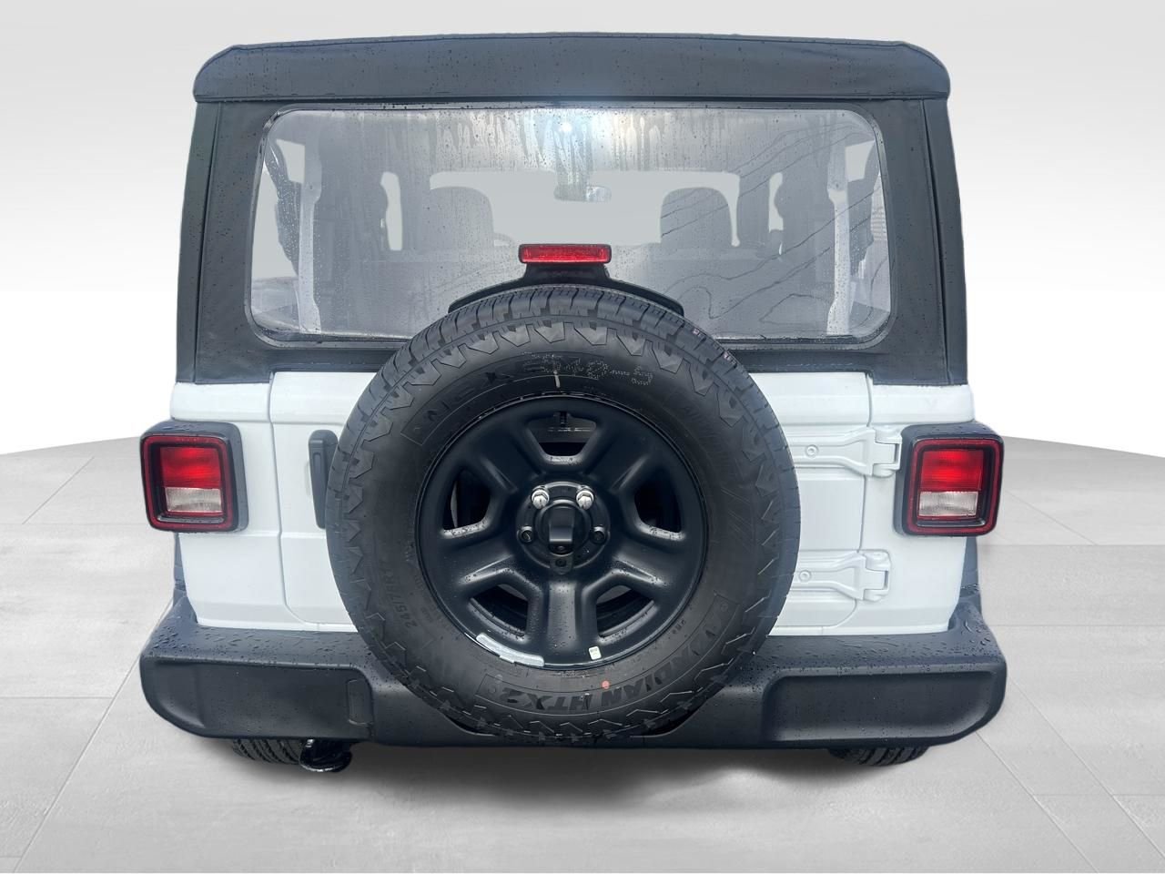 New 2026 Bright White Clear-Coat Exterior Paint Jeep Sport image 28