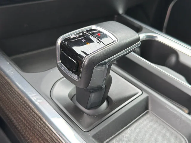 Used 2023 RED HOT Chevrolet RST image 31