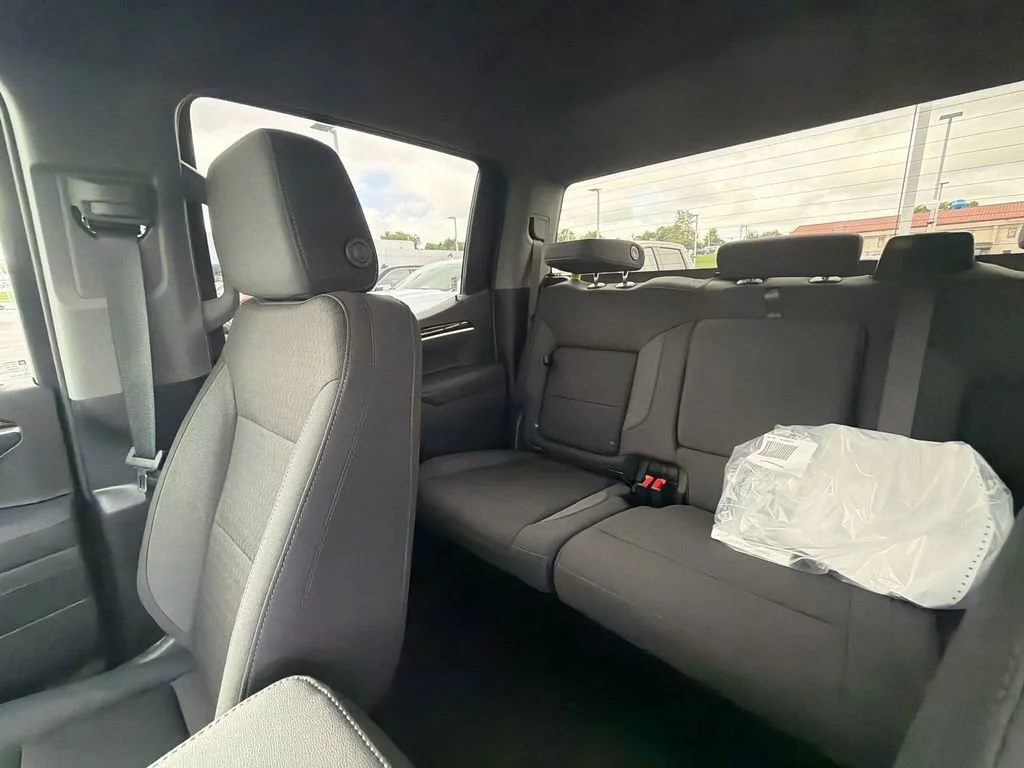 New 2026 Sterling Metallic GMC Elevation image 12