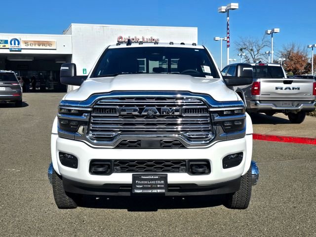 New 2026 Bright White Clearcoat RAM Tradesman image 2