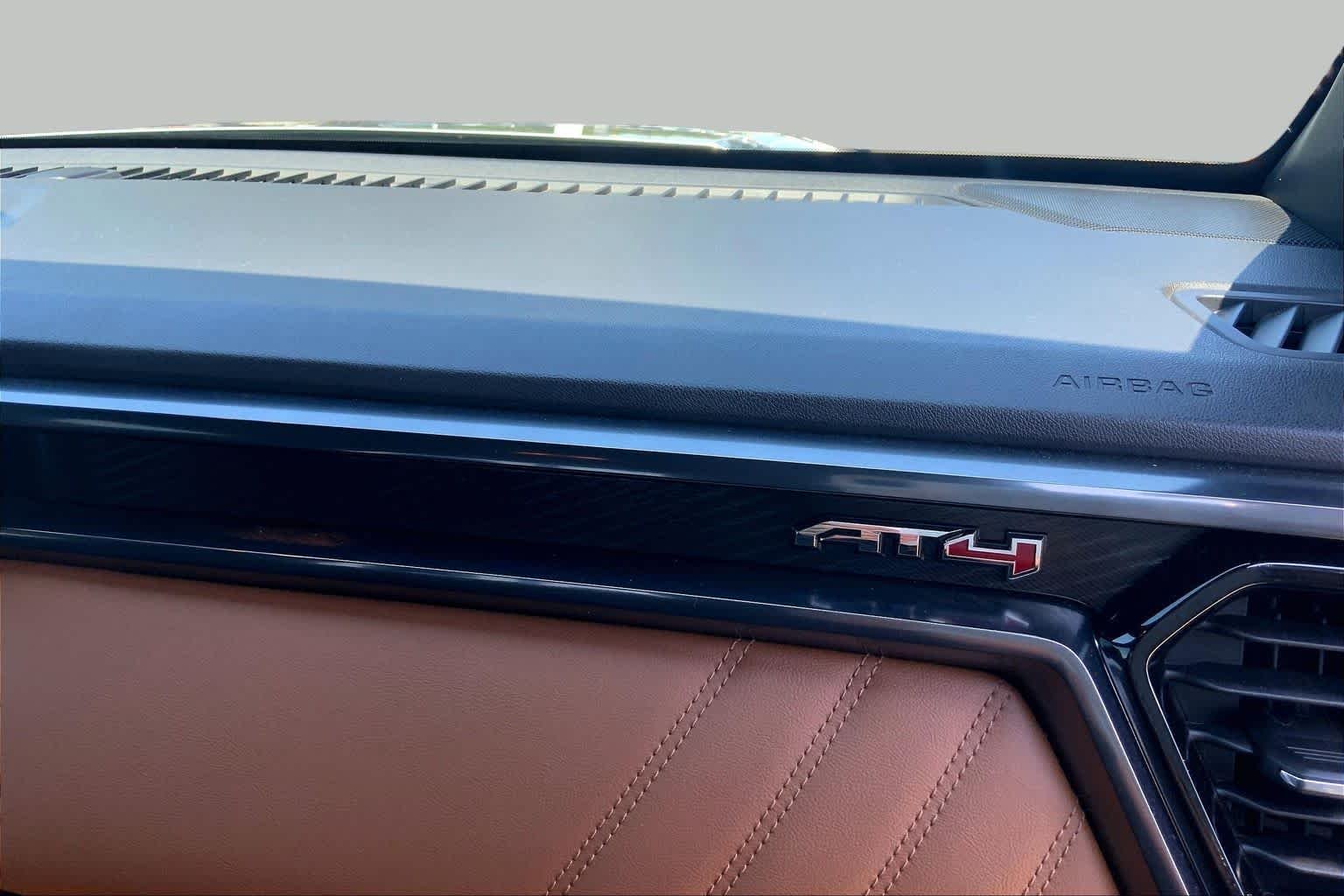 Used 2023 Sterling Metallic GMC 4WD AT4 image 19