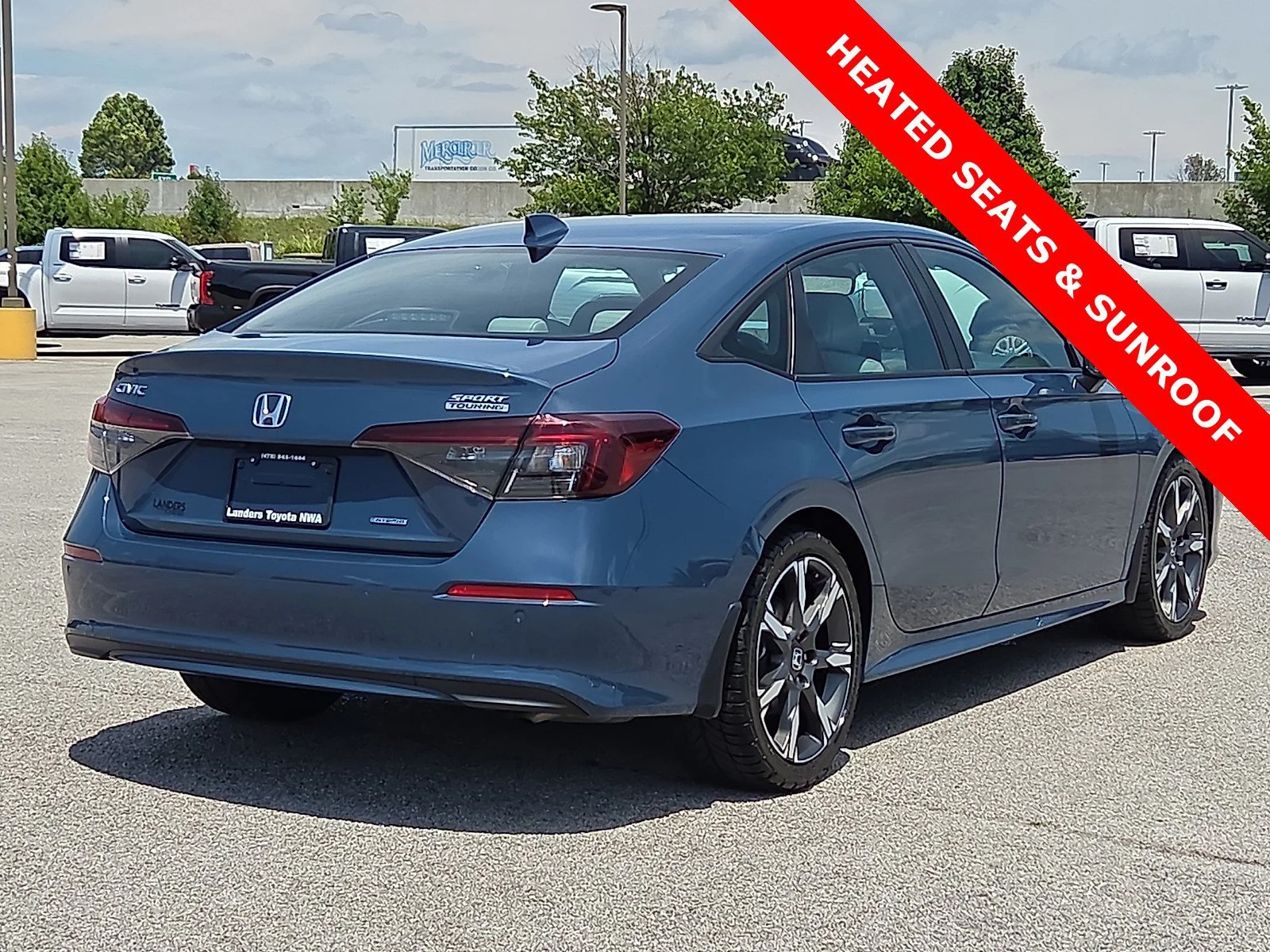 Used 2025 Blue Lagoon Pearl Honda Sport Touring image 5
