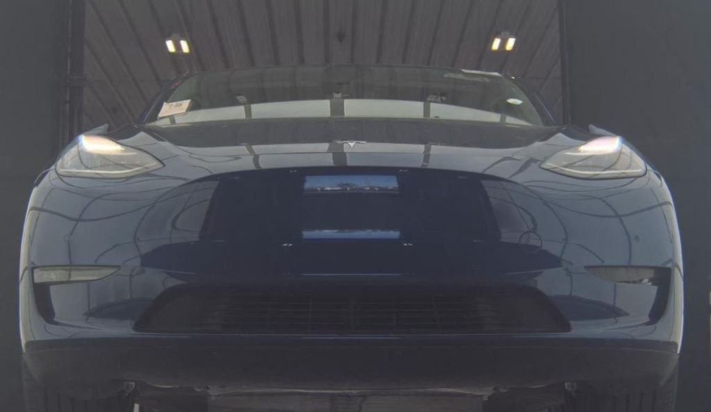 Used 2021 Tesla Model Y Long Range with VIN 5YJYGAEE0MF137214 for sale in Kansas City, KS