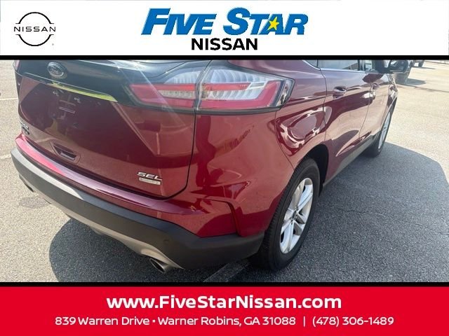 Used 2019 Red Ford SEL image 16