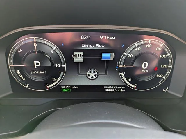2025 Mitsubishi Outlander Plug-in Hybrid SEL - Photo 31
