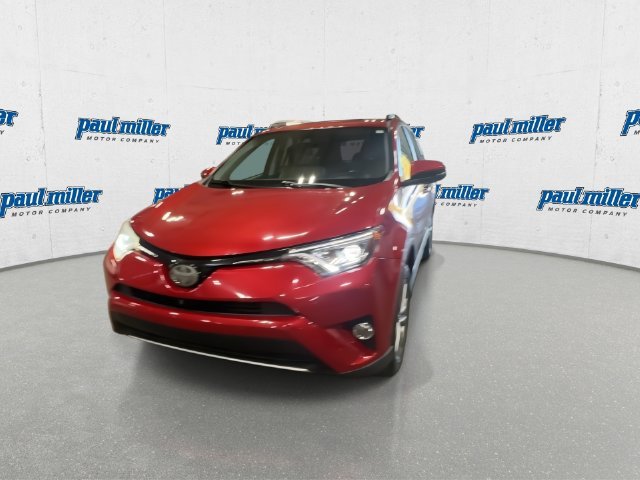 Used 2016 Barcelona Red Metallic Toyota Limited image 4