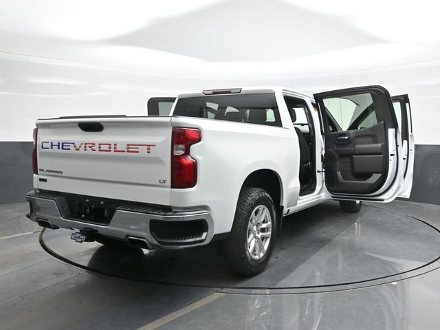 Used 2020 White Chevrolet LT image 29