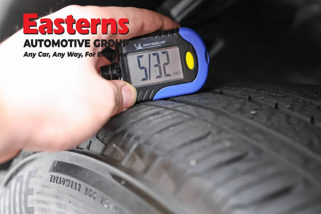 Used 2023 Gray Nissan SV image 26