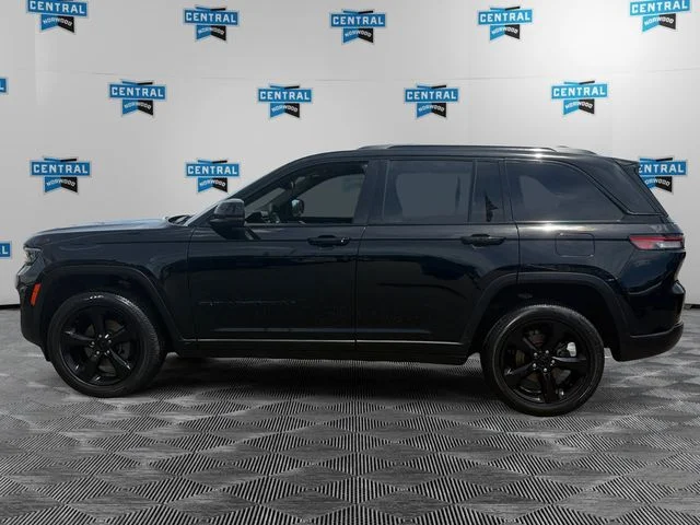 Certified Used 2023 Black Jeep Altitude X image 3