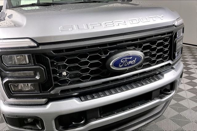 Used 2024 Silver Ford XL image 30