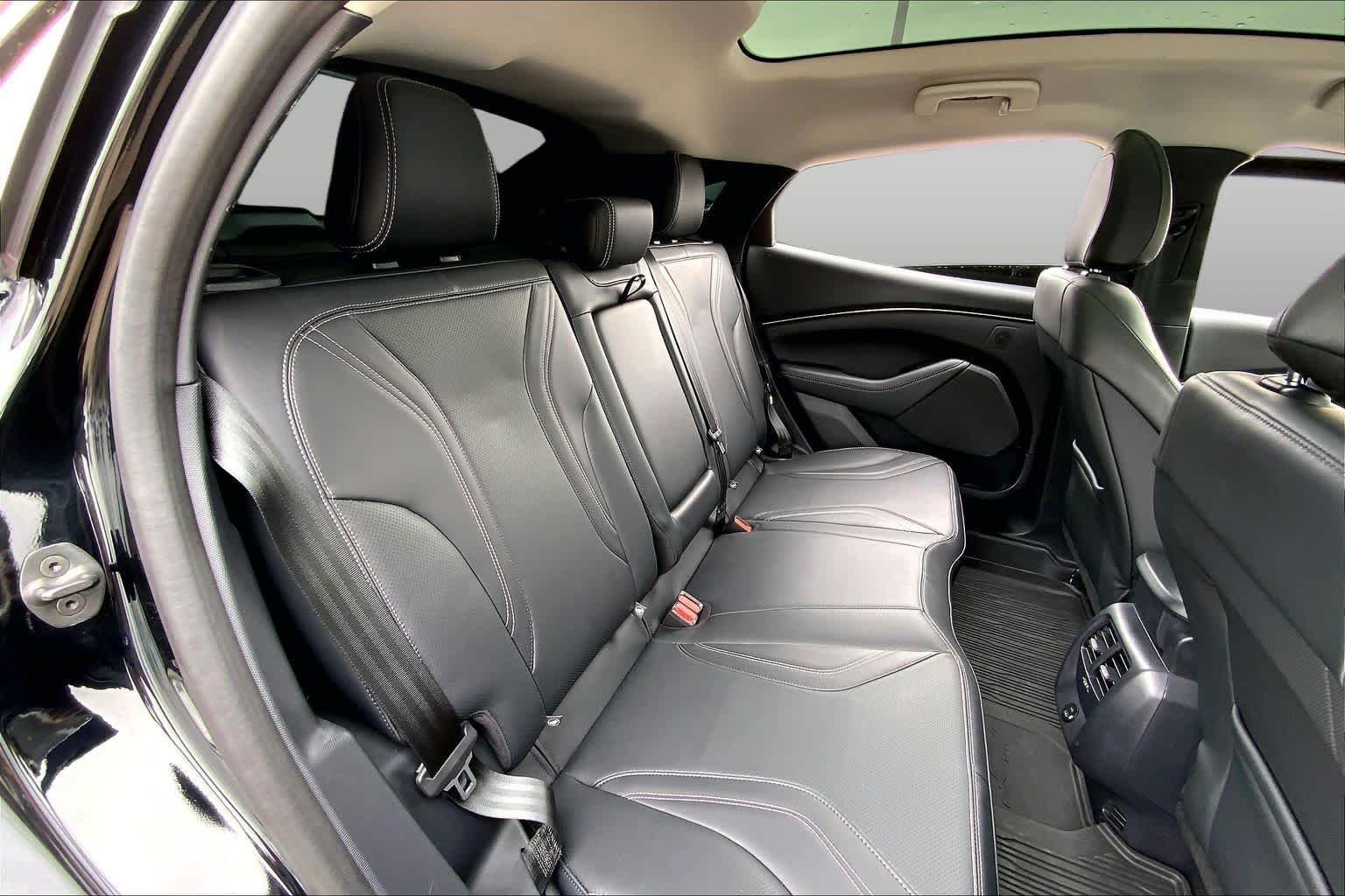 Used 2023 Shadow Black Ford Premium image 18