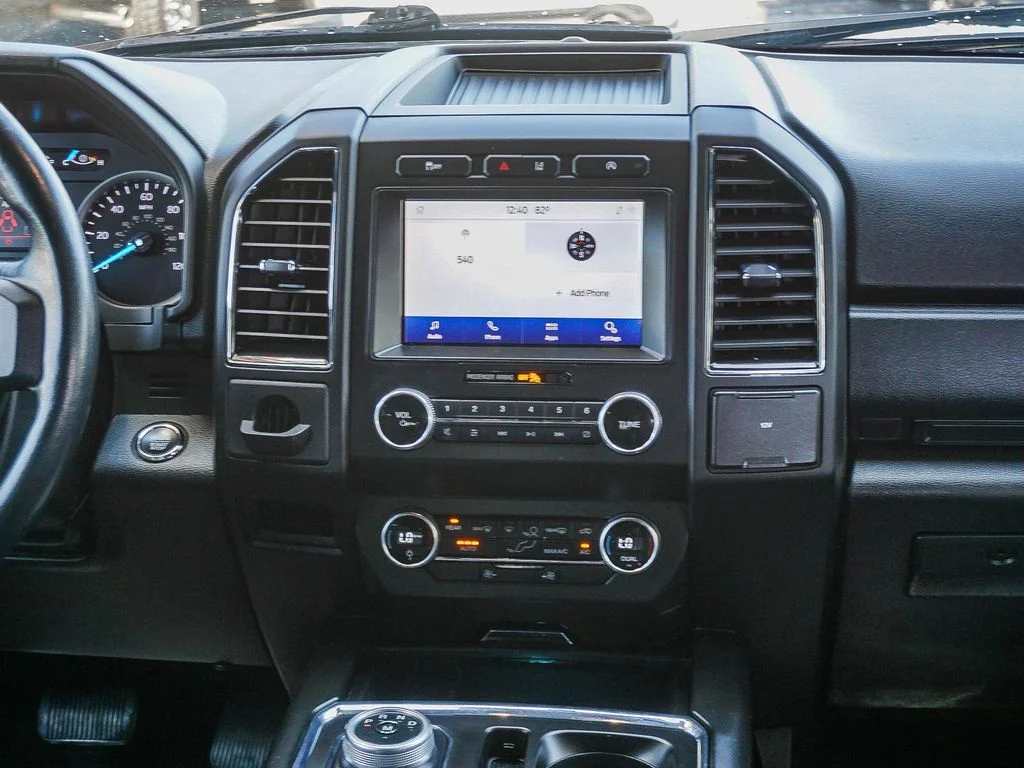 Used 2021 White Ford XL image 16