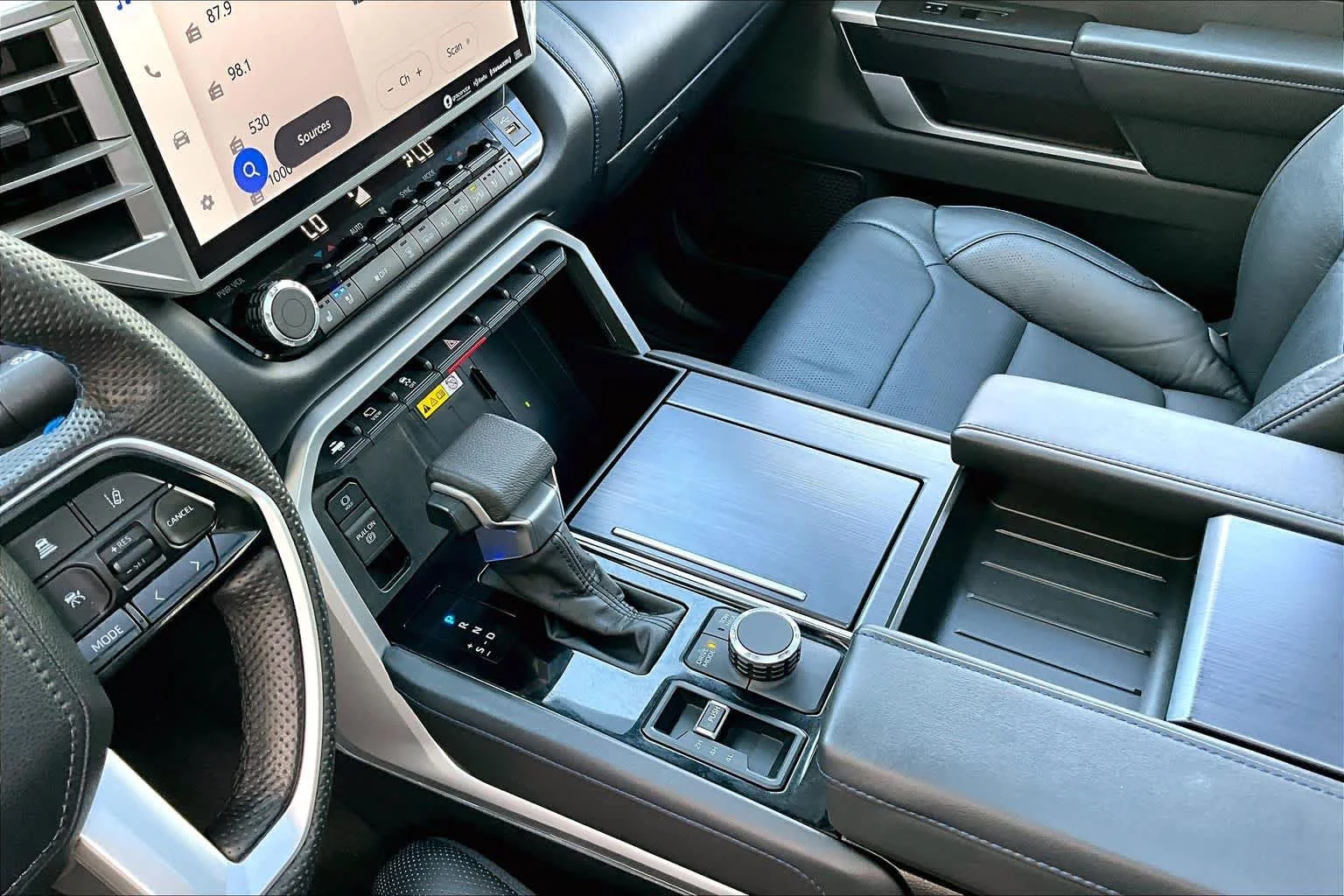 Used 2024 Blueprint Toyota Platinum Hybrid image 17