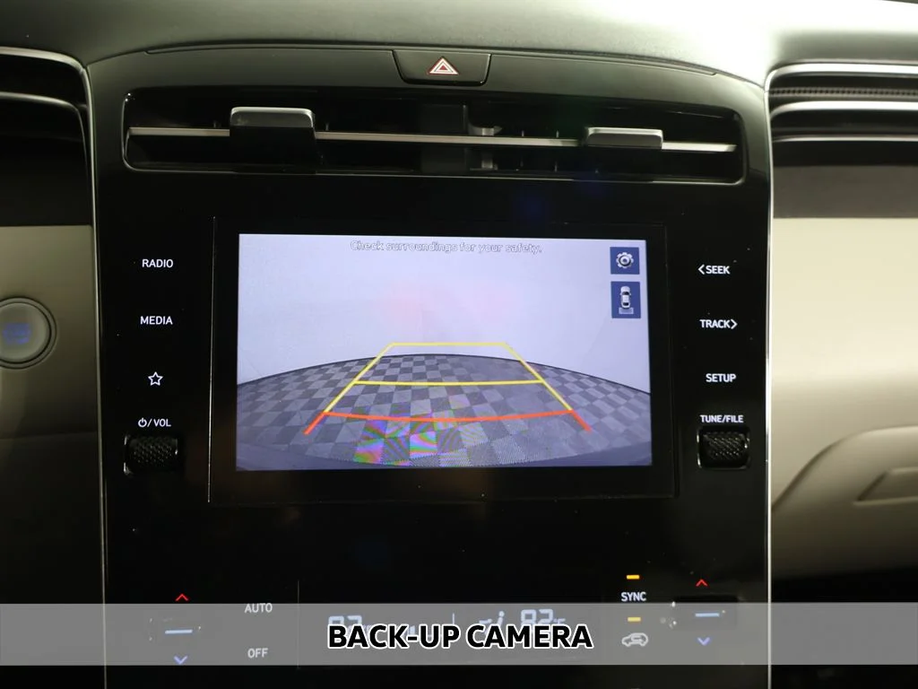 Used 2023 Phantom Black Hyundai SEL image 6