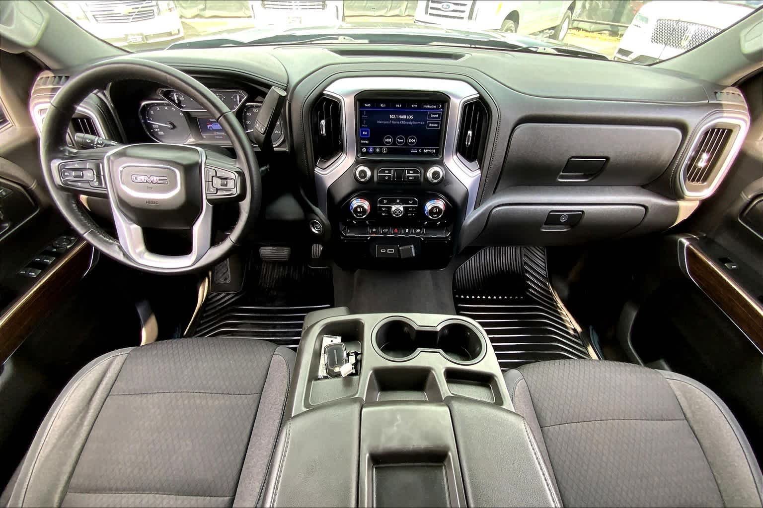 Used 2019 Pacific Blue Metallic GMC SLE image 16