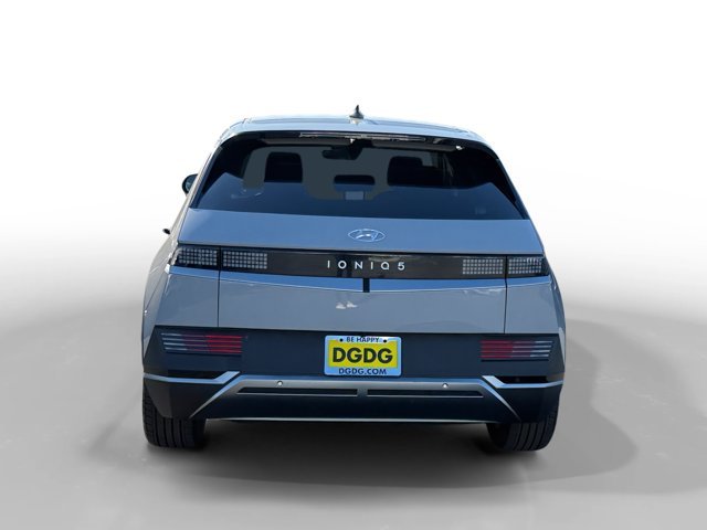 Used 2024 Cyber Gray Hyundai SEL image 4