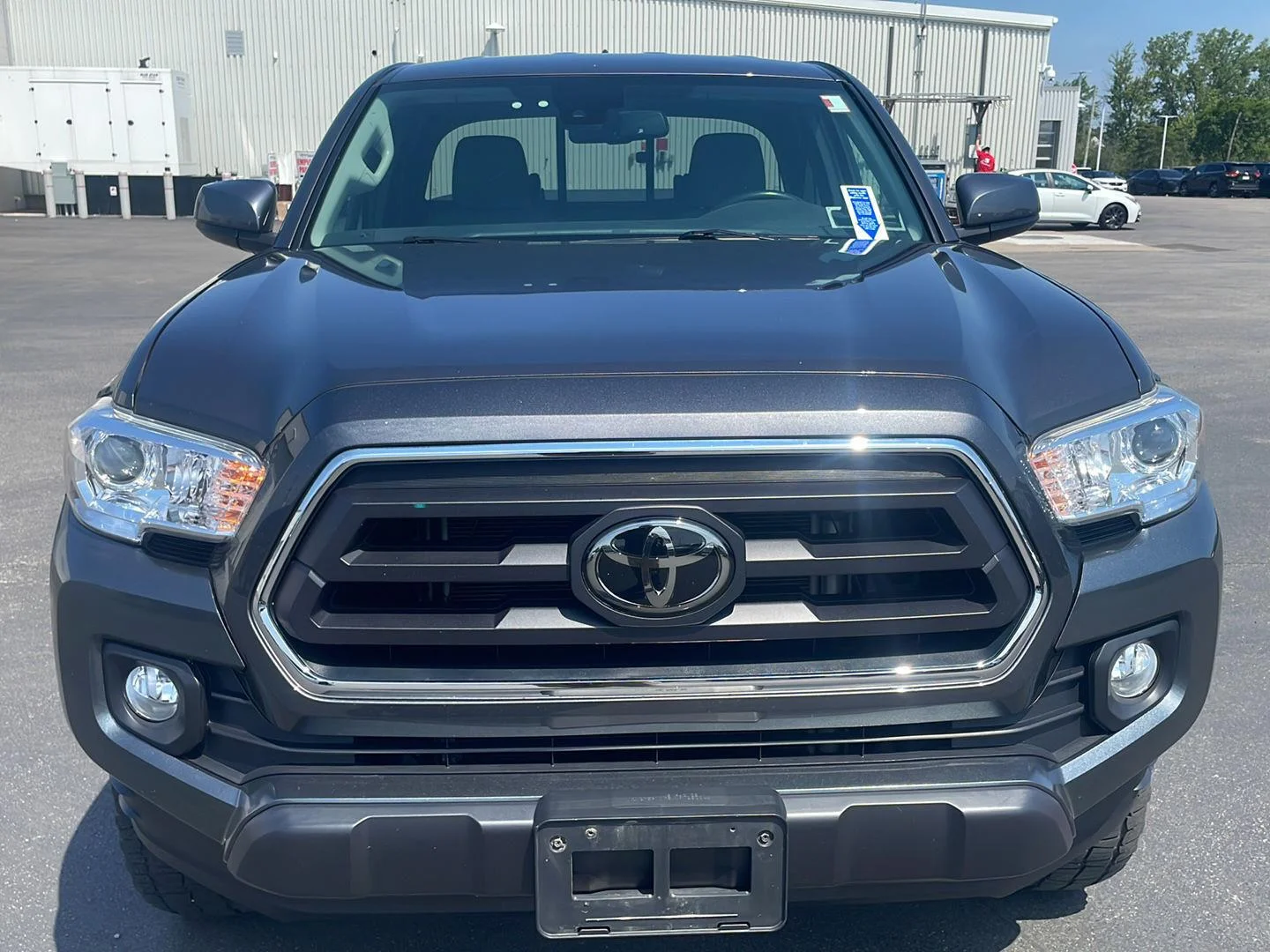 Used 2021 Magnetic Gray Metallic Toyota SR5 image 7