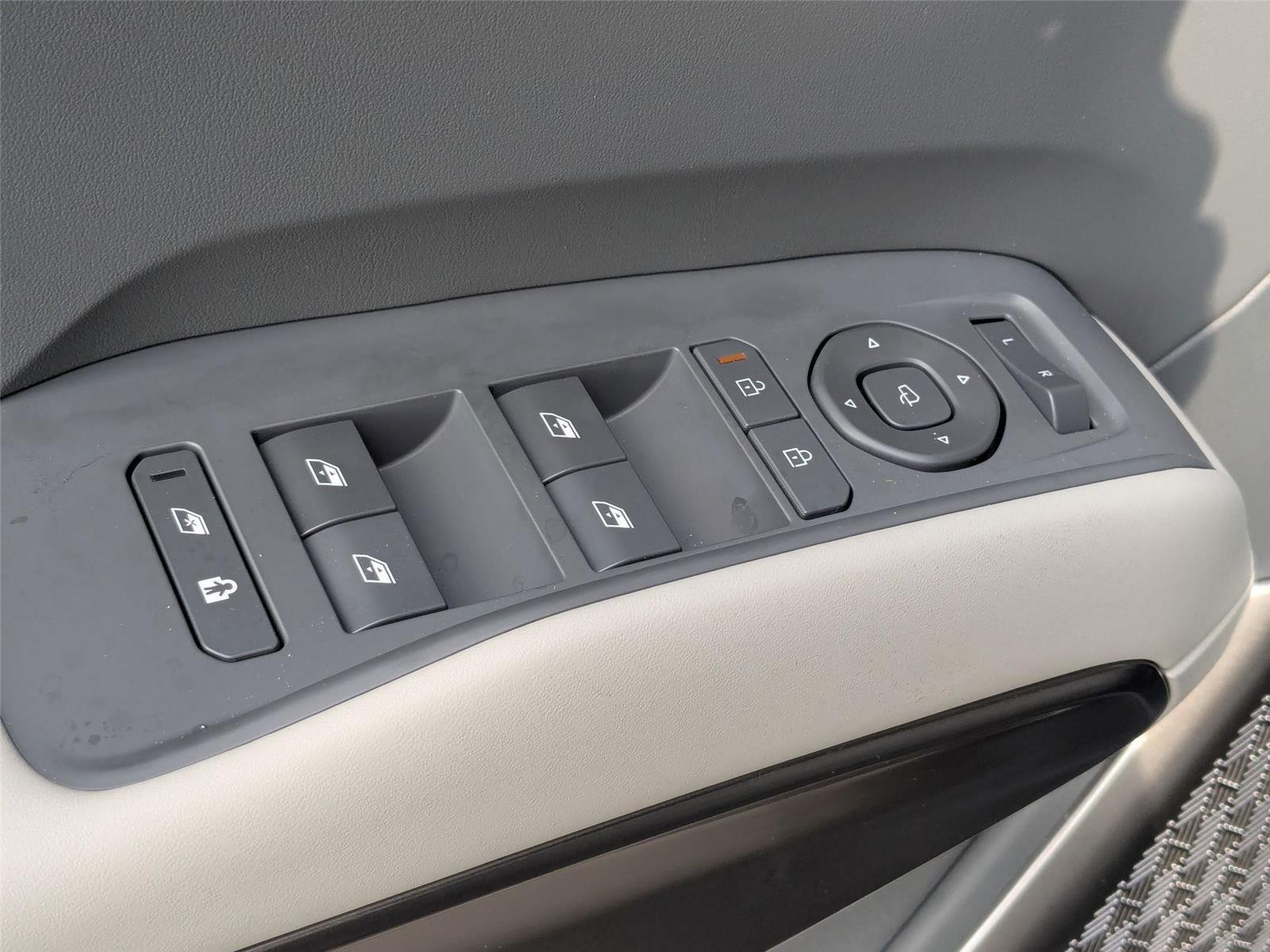 2026 Kia EV9 Wind - Photo 13