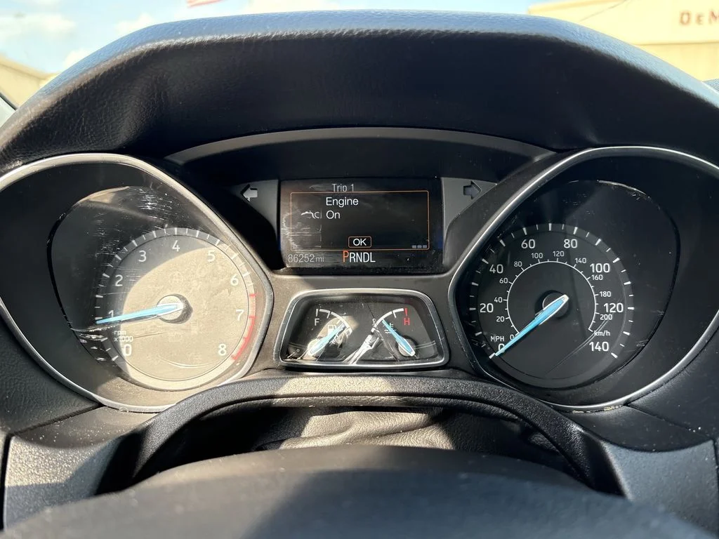 Used 2018 Magnetic Ford S image 18