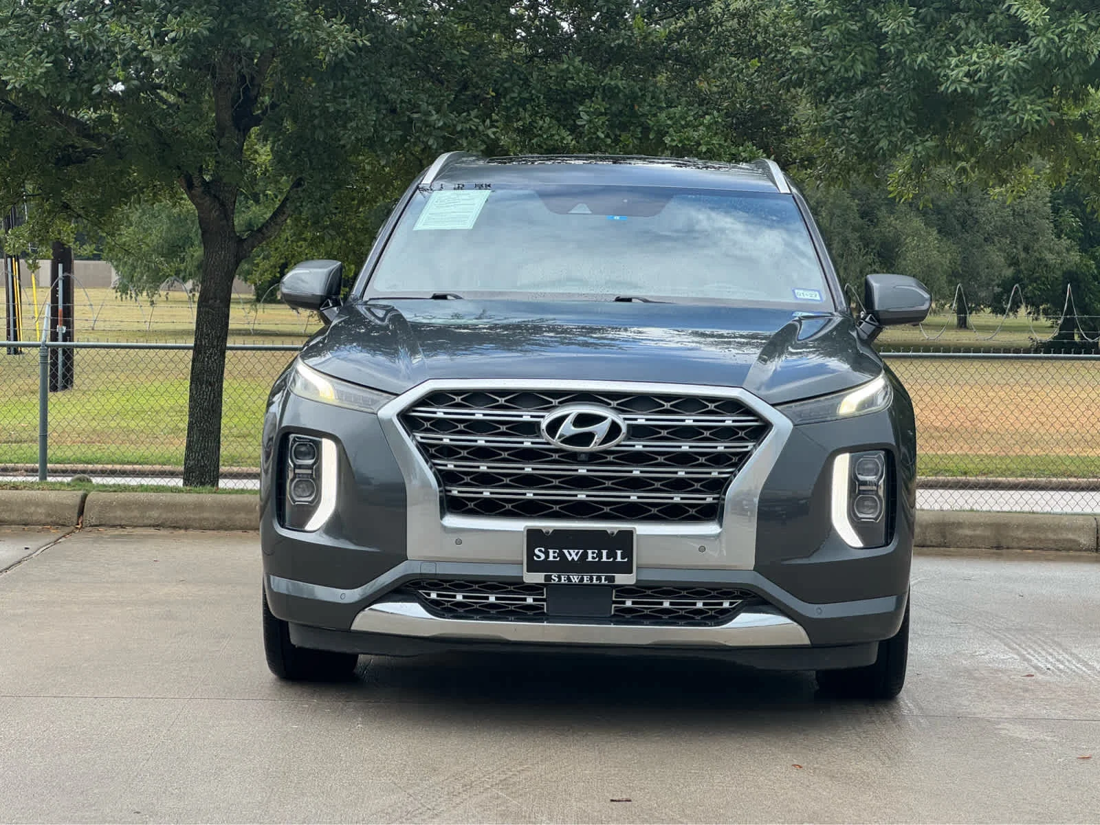 Used 2020 Rainforest Hyundai Limited image 2