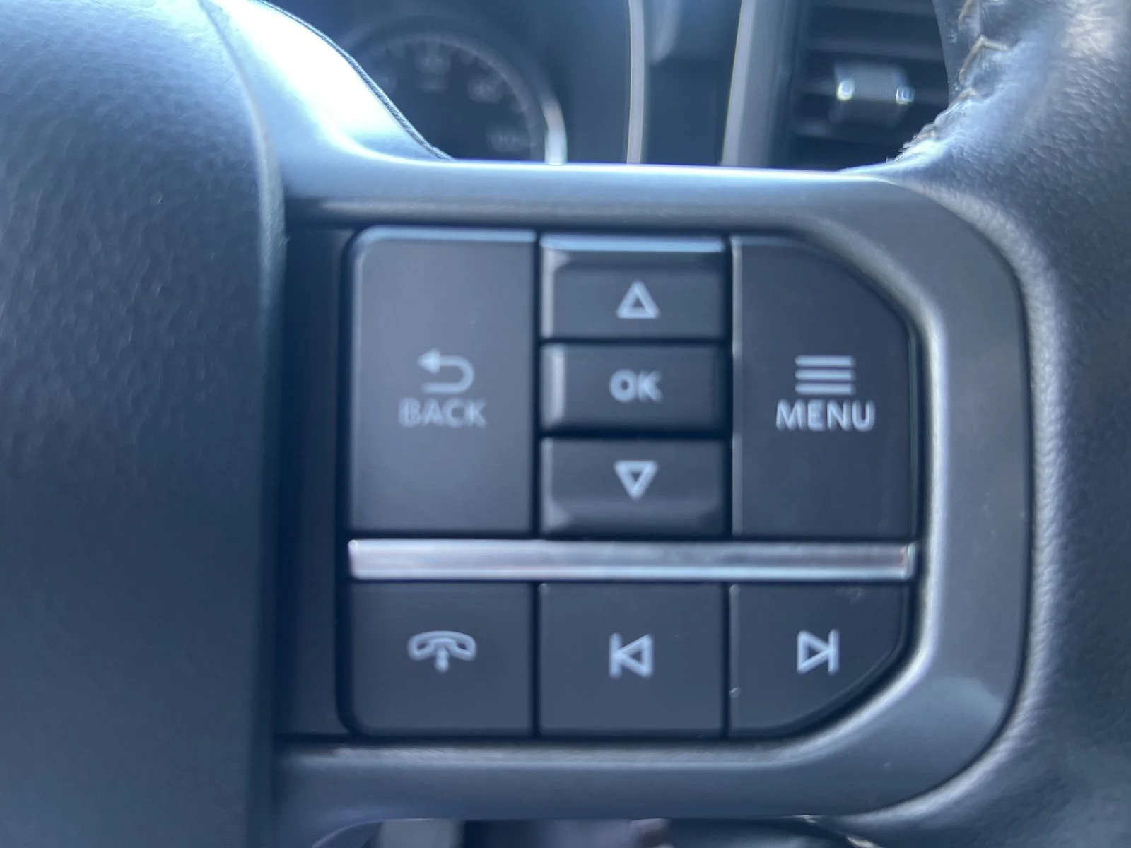 Used 2022 Black Metallic Ford XLT image 16