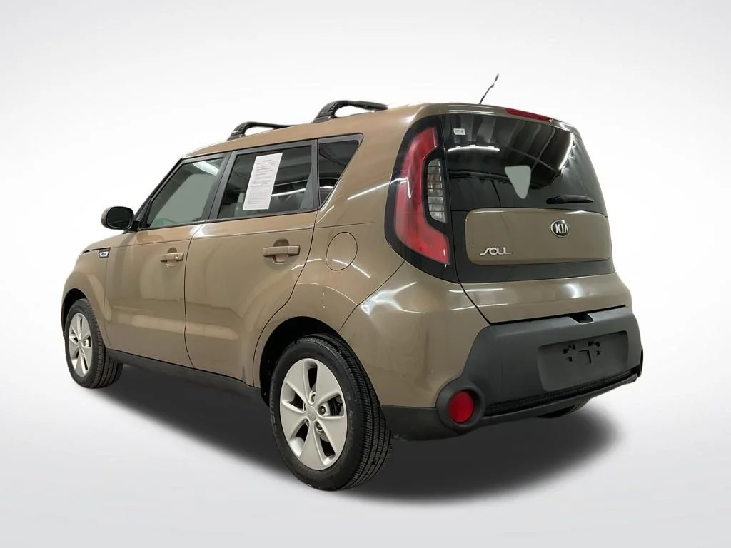 Used 2016 Kia Soul Base with VIN KNDJN2A2XG7331378 for sale in Morton Grove, IL